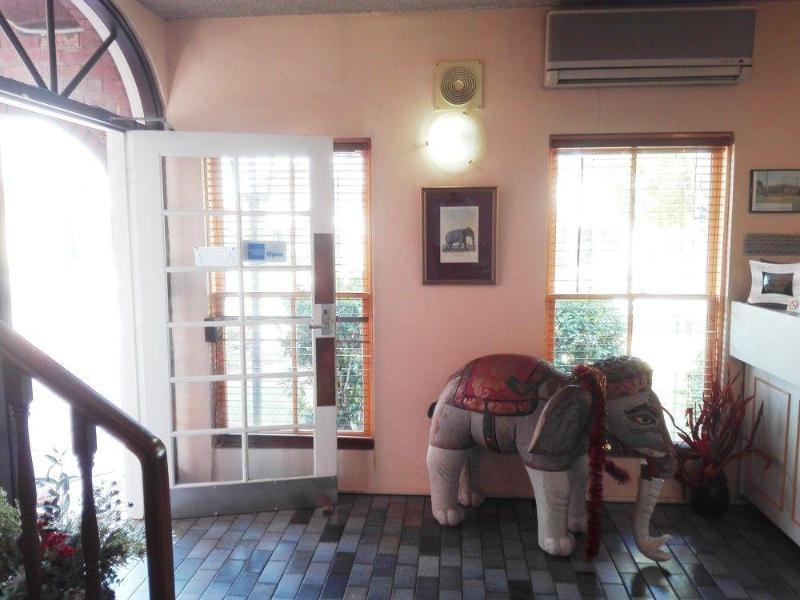 Glen 3* Glen Waverley