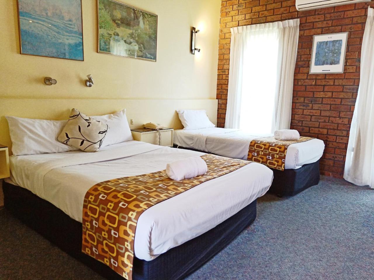 Glen Glen Waverley