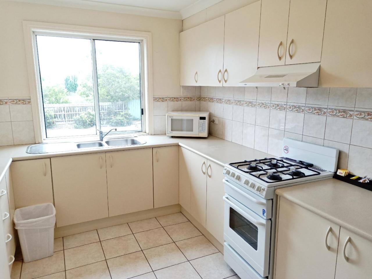 Glen 3* Glen Waverley